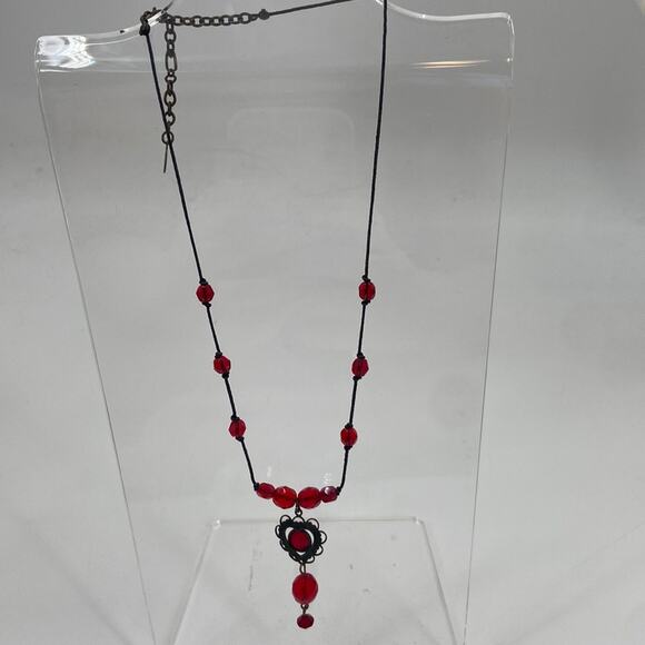 Vampire goth whimsygoth Robert Rose red heart beaded necklace - Picture 1 of 6